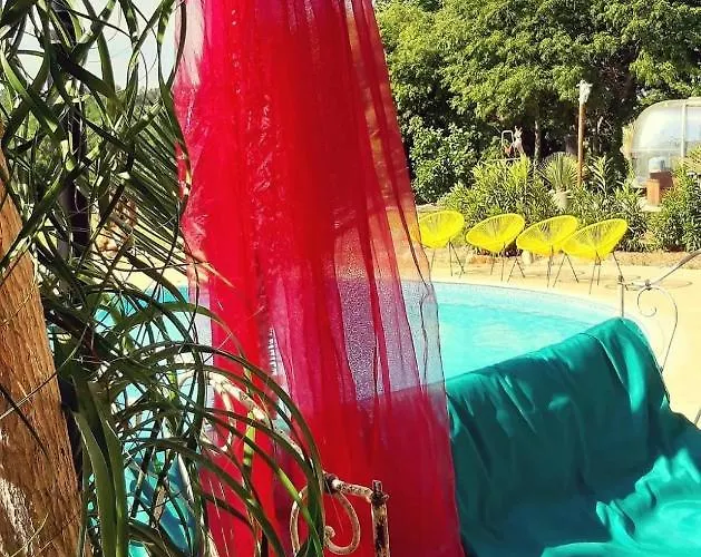 Les Libellules Du Gard - Le Jardin Secret De Madame Truc Сasa de vacaciones Fontarèches
